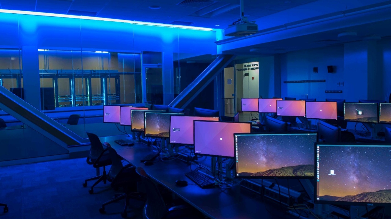 ɫƬ Griffin Hall Cybersecurity Lab
